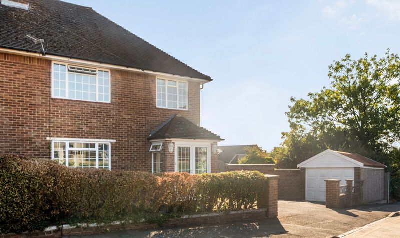Rosebank, Epsom, KT18