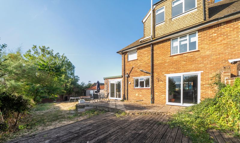Rosebank, Epsom, KT18