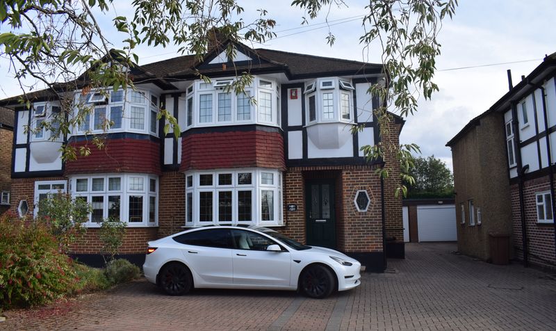 Tattenham Grove, Epsom, KT18