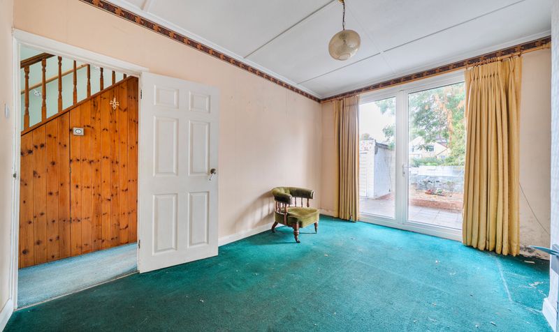 Stane Way, Epsom, KT17