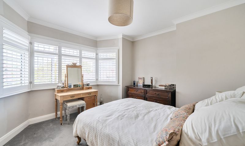 Chaffers Mead, Ashtead, KT21