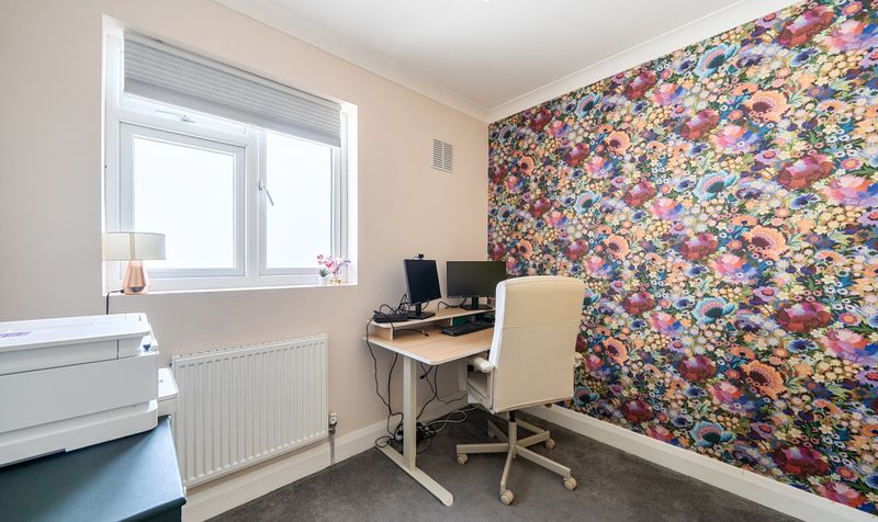 Chaffers Mead, Ashtead, KT21