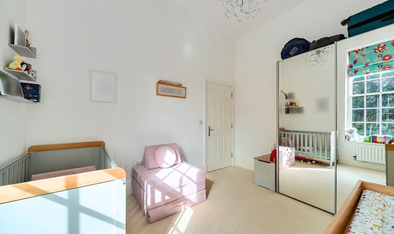 Glanville Way, Epsom, KT19