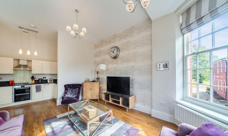 Glanville Way, Epsom, KT19