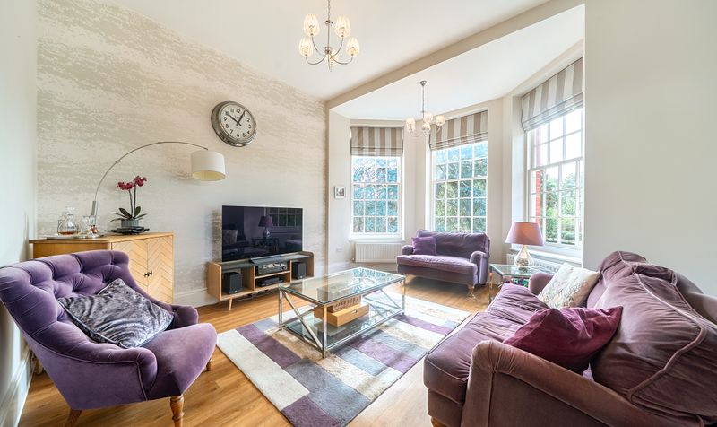Glanville Way, Epsom, KT19