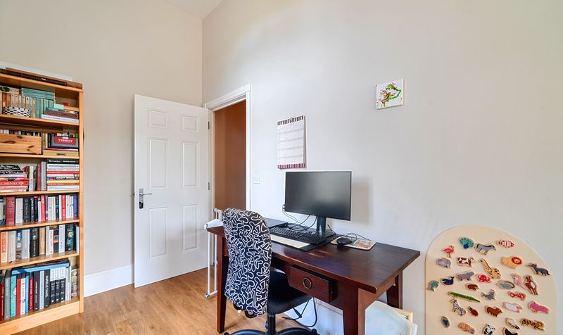 Glanville Way, Epsom, KT19
