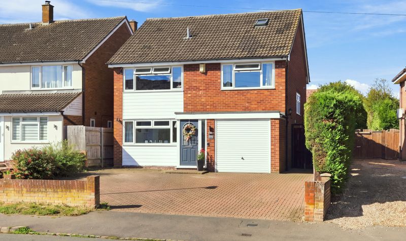 5 Bedroom House For Sale &ndash; Station Road, Langford, SG18