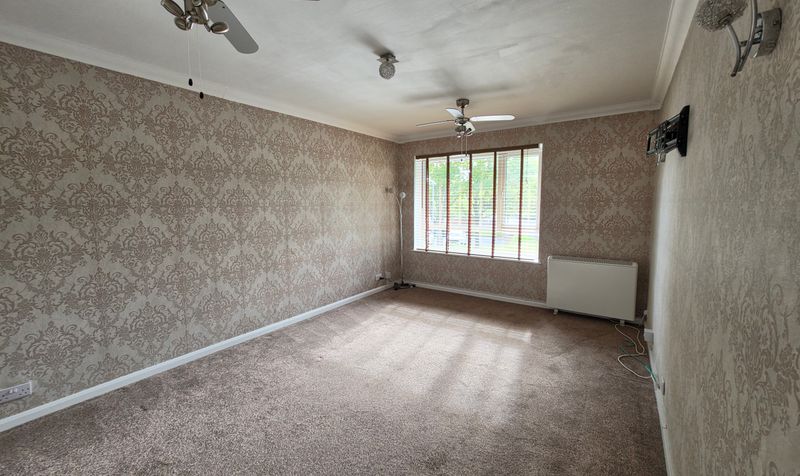 Cheswood Drive, Minworth — photo 2