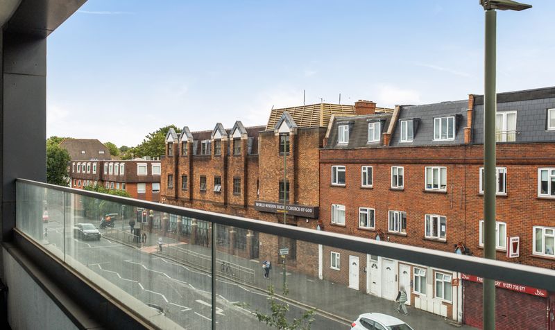 East Street, Epsom, KT17
