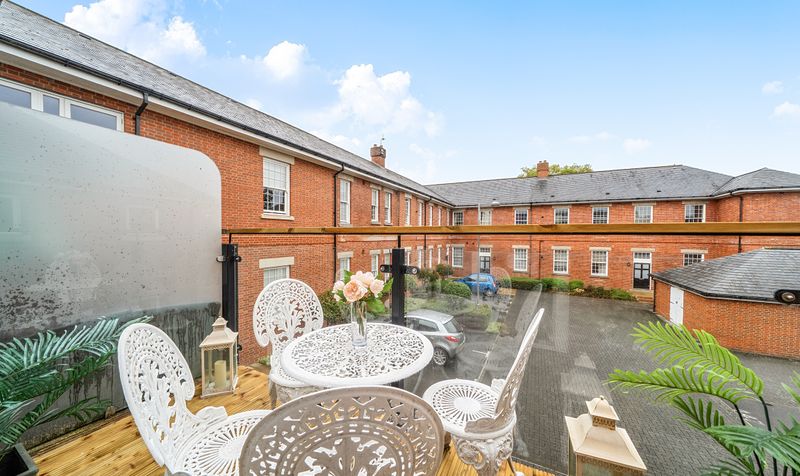 Glanville Way, Epsom, KT19
