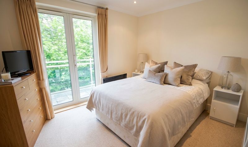 De Montfort Crescent