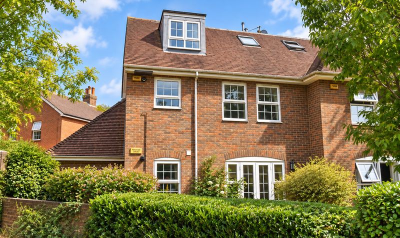 Reigate Road, Burgh Heath, KT20