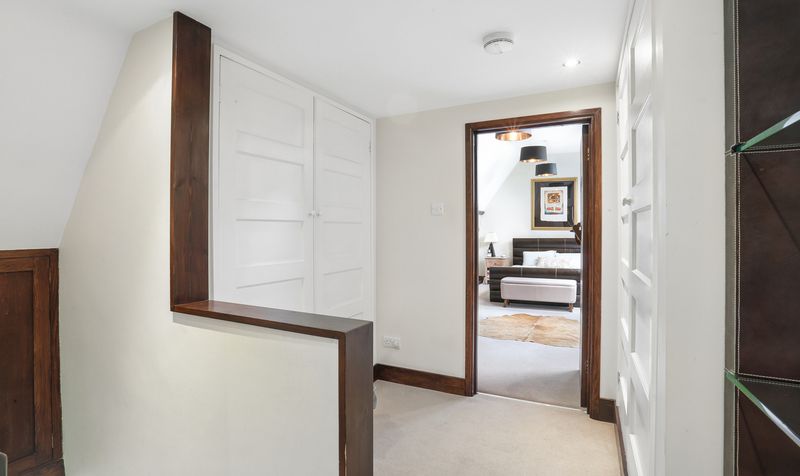 Fyfield Close, Epsom, KT17