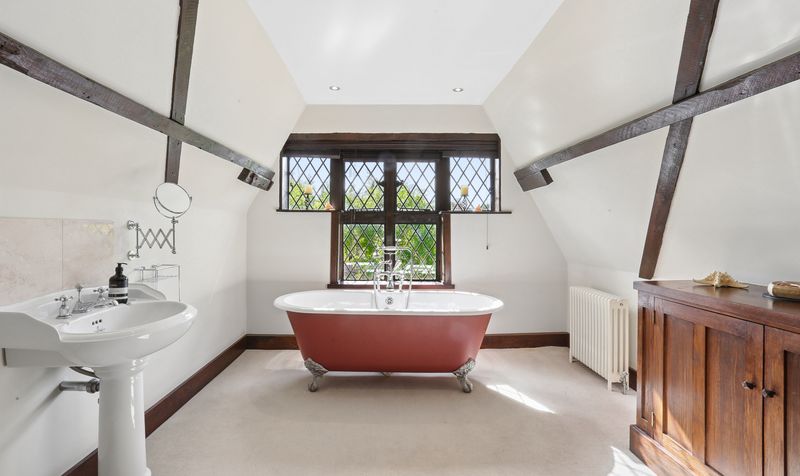 Fyfield Close, Epsom, KT17