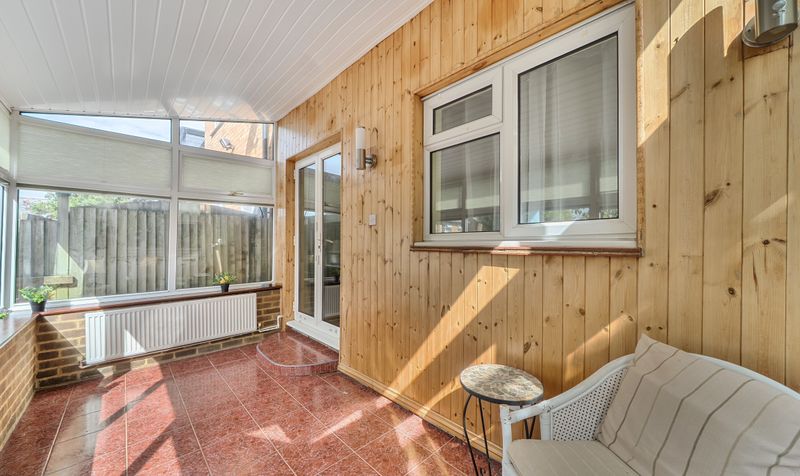 Kiln Lane, Epsom, KT17