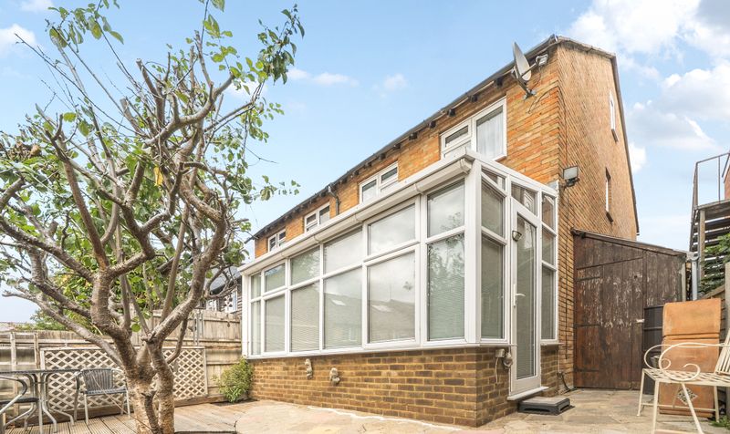 Kiln Lane, Epsom, KT17