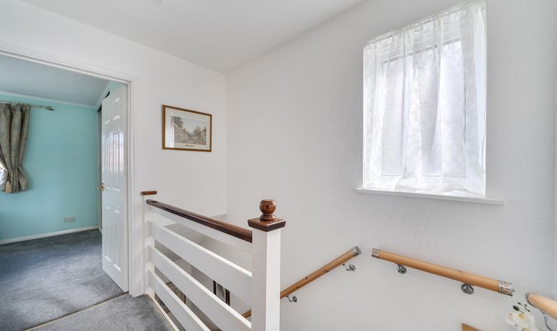 Kiln Lane, Epsom, KT17