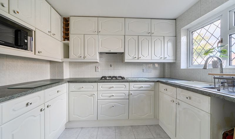 Kiln Lane, Epsom, KT17