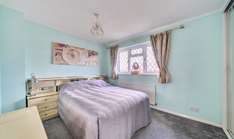 Kiln Lane, Epsom, KT17