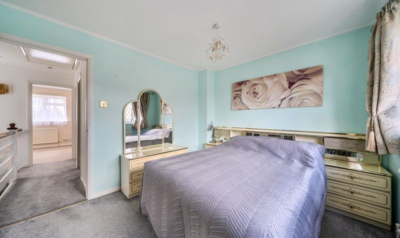 Kiln Lane, Epsom, KT17