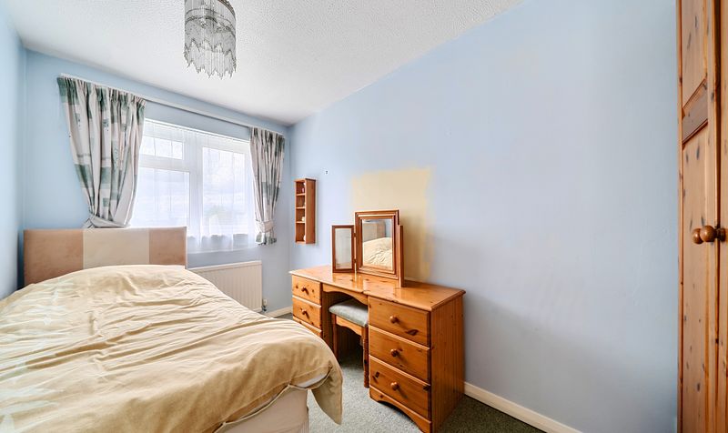 Kiln Lane, Epsom, KT17