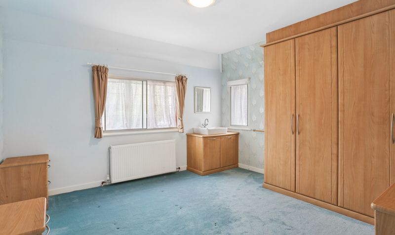 Alexandra Road, Epsom, KT17