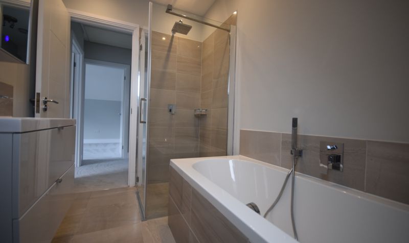 Dorking Road, Epsom, KT18