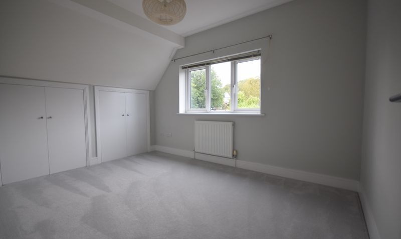 Dorking Road, Epsom, KT18