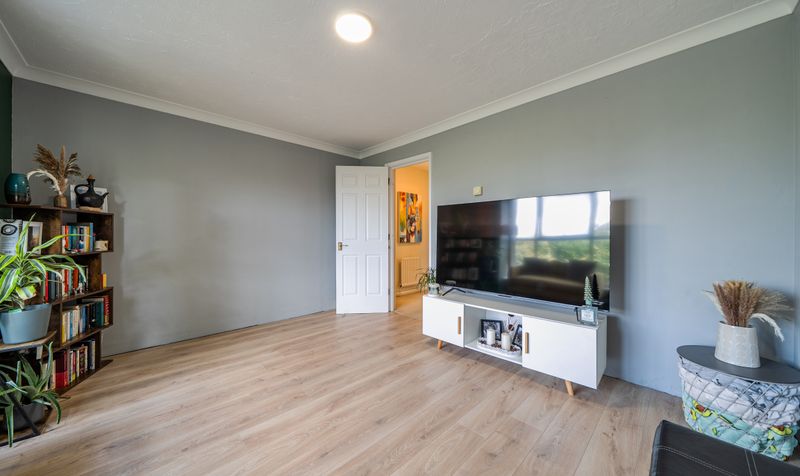 Farriers Road, Epsom, KT17