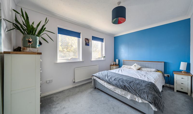 Farriers Road, Epsom, KT17