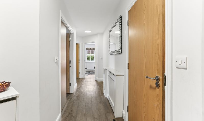 Eastman Way, Epsom, KT19