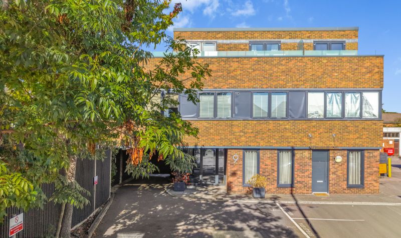 The Street, Ashtead, KT21