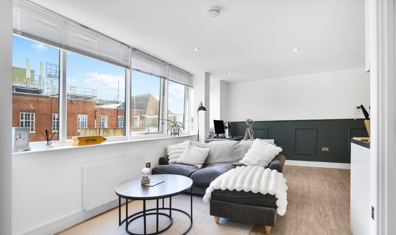 The Street, Ashtead, KT21