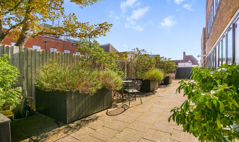 The Street, Ashtead, KT21