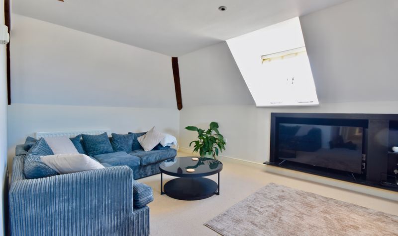 Parkers Lane, Ashtead, KT21