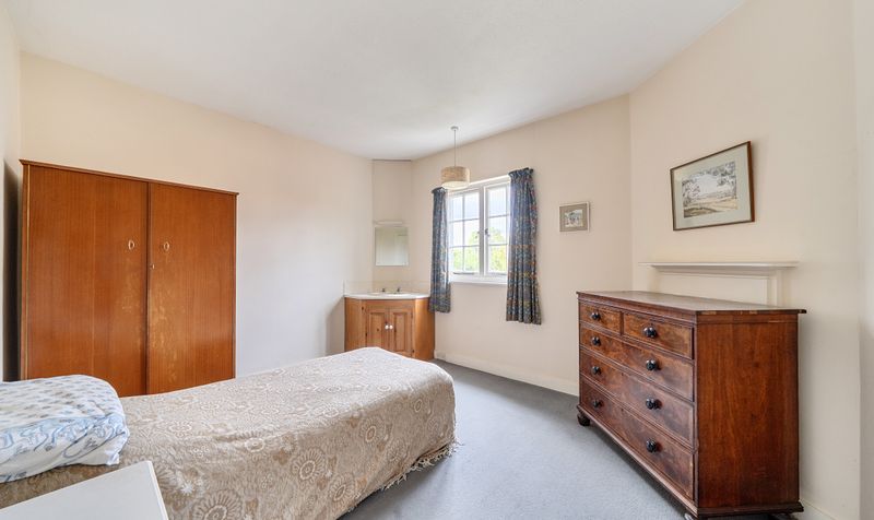 Oakfield Road, Ashtead, KT21