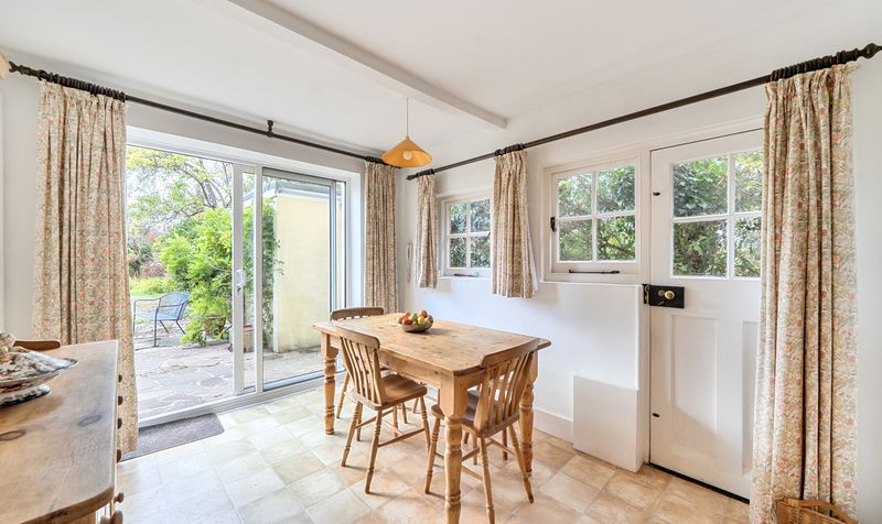 Oakfield Road, Ashtead, KT21