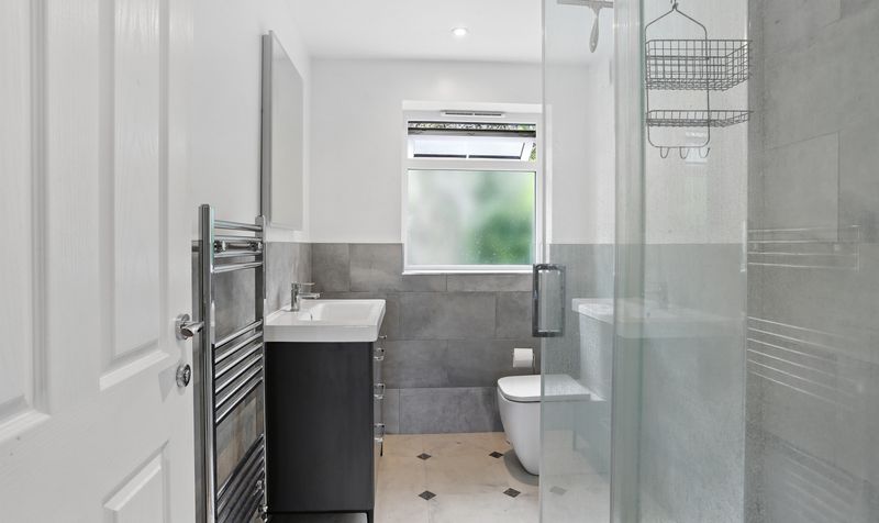 Barons Hurst, Epsom, KT18