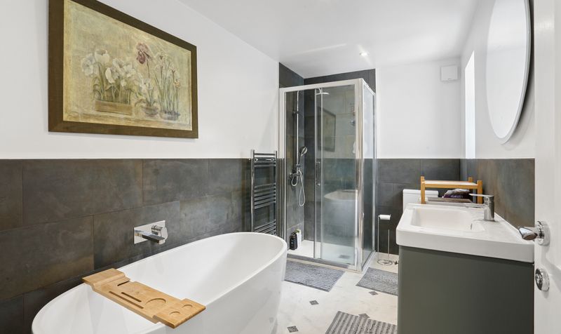 Barons Hurst, Epsom, KT18