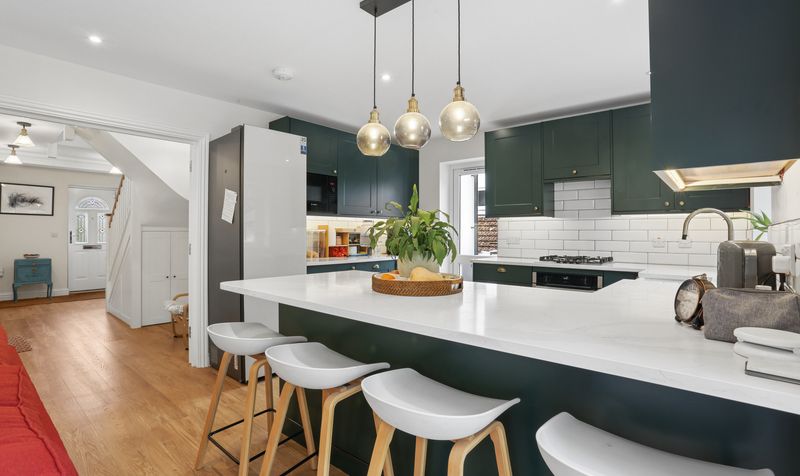 Barons Hurst, Epsom, KT18