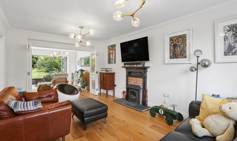 Barons Hurst, Epsom, KT18