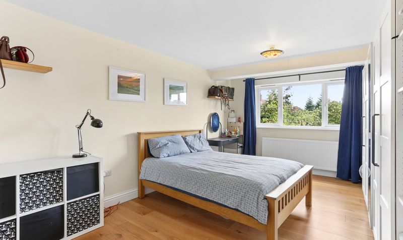 Barons Hurst, Epsom, KT18