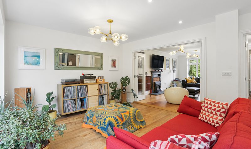 Barons Hurst, Epsom, KT18