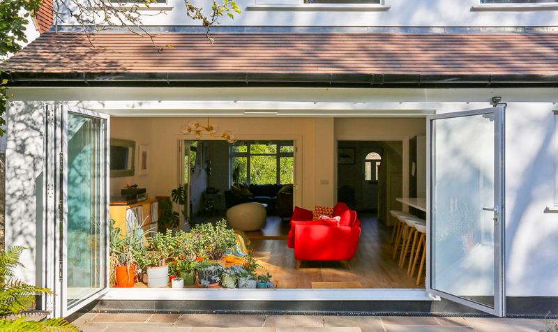 Barons Hurst, Epsom, KT18