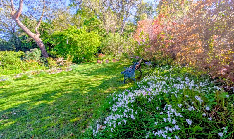 Barons Hurst, Epsom, KT18