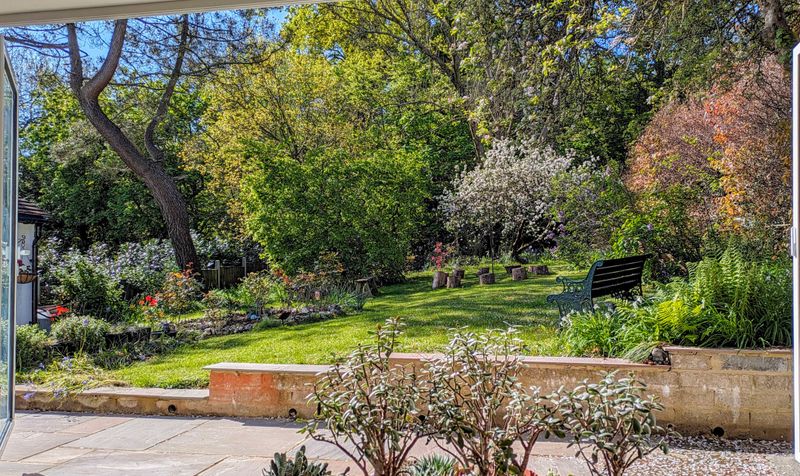 Barons Hurst, Epsom, KT18