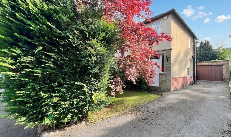 Kingston Avenue, Huddersfield, HD5