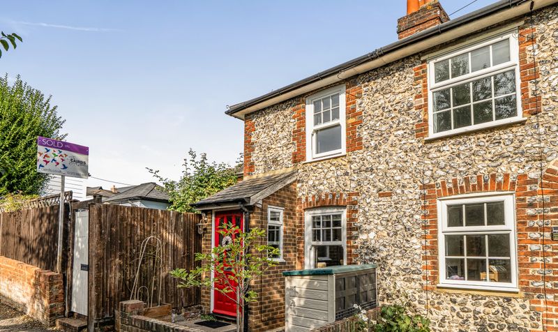 Middle Road, Leatherhead, KT22