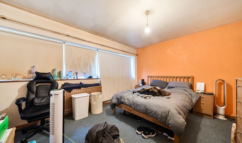 Grove Avenue, Epsom, KT17