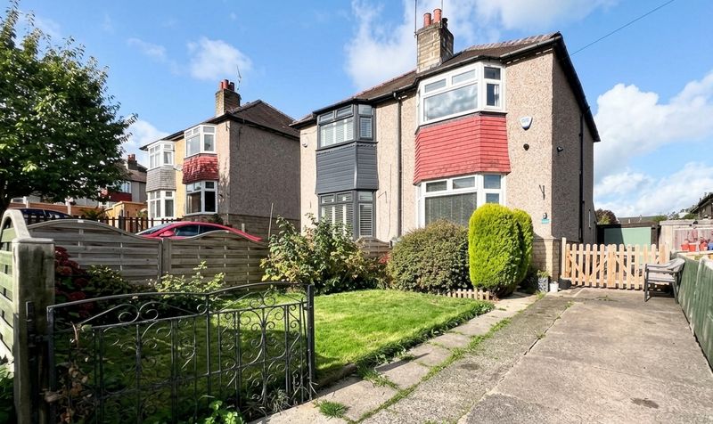 Warneford Rise, Huddersfield, HD4
